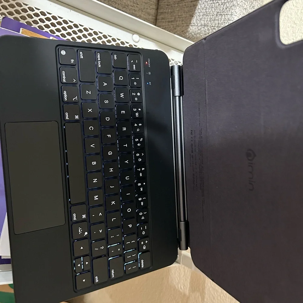 iMin Black Keyboard Case
